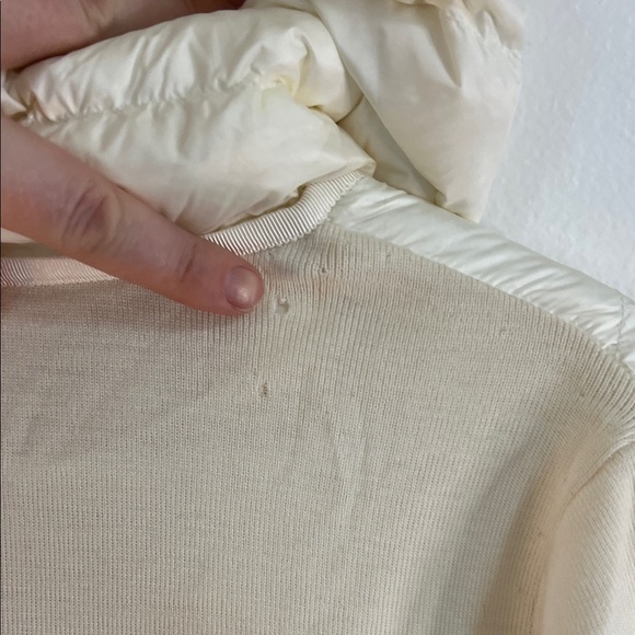 Moncler Women's Off-White Puffer Jacket - large - Picture 8 of 14